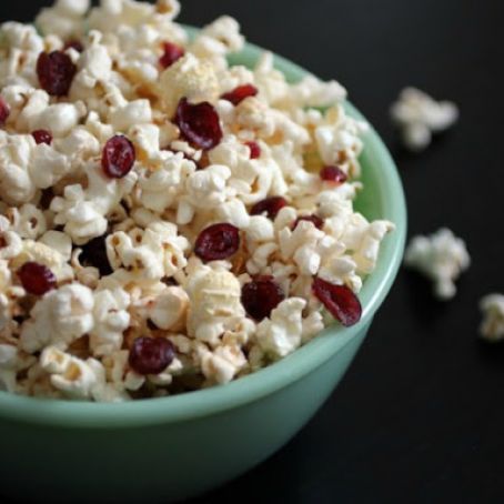 Buttered Rum and Cranberry Popcorn