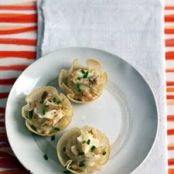Wonton Cups with Cream Cheese and Chutney