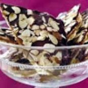 Chocolate-Almond Saltine Toffee