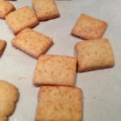 crackers - cheese crackers