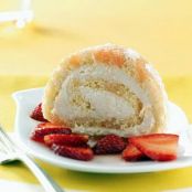 Cake Roll with Berries