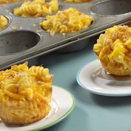 Mini Macaroni & Cheese Cups
