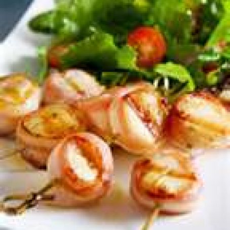 Bacon Wrapped scallops with peach butter