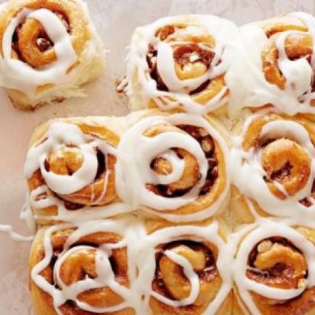 Hazelnut Cinnamon Rolls