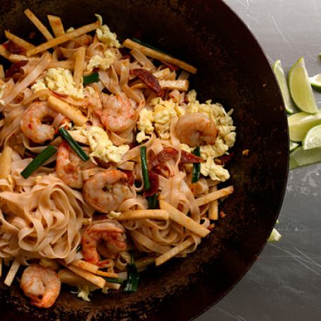 PENANG FRIED RICE NOODLES