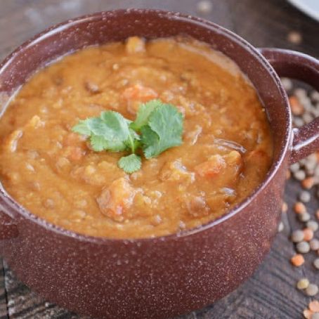 Thick and Creamy Lentil Soup with Lemon