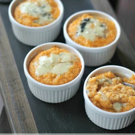 Buffalo Quinoa 'Mac' and Cheese