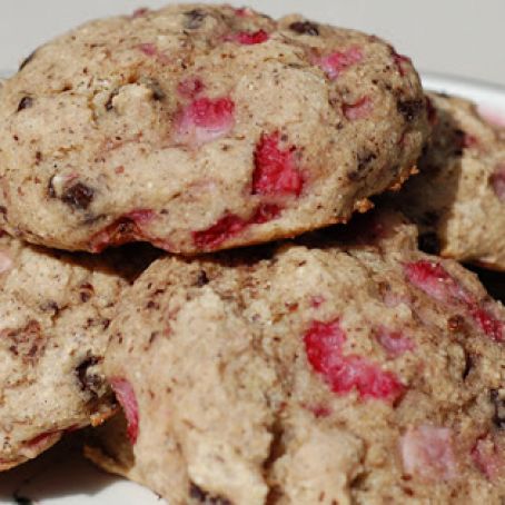 Vegan Strawberry Chocolate Chip Scones