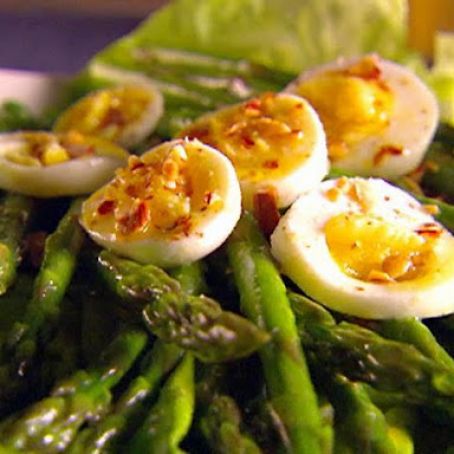 Asparagus with Vin Santo Vinaigrette