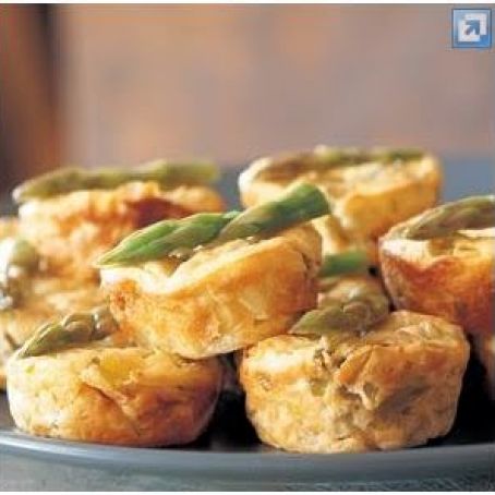 Baked Asparagus, Leek and Goat Cheese Bites