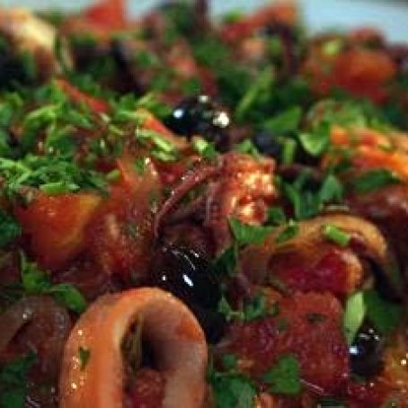 Squid Stewed with Tomatoes