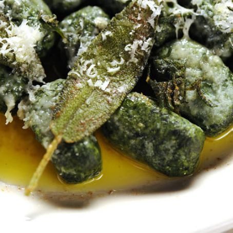 Spinach and Ricotta Gnudi with Sage Butter Recipe | Martha Stewart