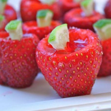*STRAWBERRY MARGARITA JELLO SHOTS