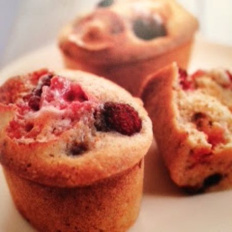 Raspberry Marshmallow Muffins