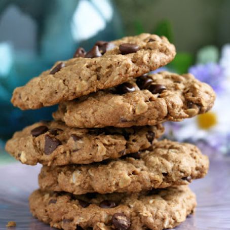 cookie - Gluten-Free Oatmeal Chocolate Chip Cookies - Gluten-Free Goddess Recipes