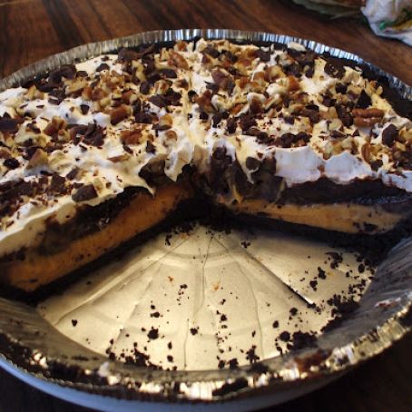 TRIPLE LAYER PARTY PIE