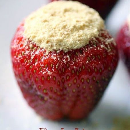 Cheesecake Stuffed Strawberries