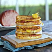 PEPPER JELLY HAWAIIAN GRILLED CHEESE