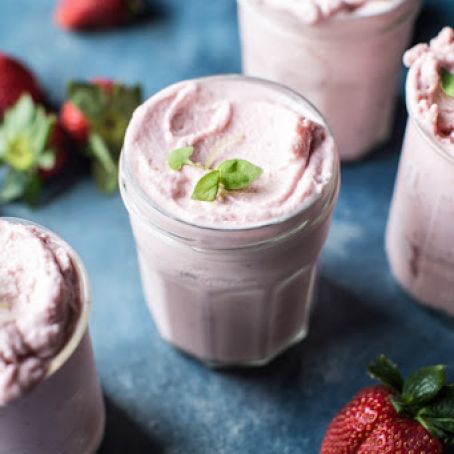Strawberry Rosehip Frozen Yogurt