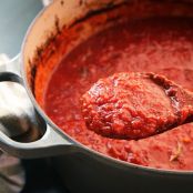 Best Slow-Cooked Tomato Sauce