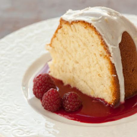 CAKE - Lemon Buttermilk Pound Cake