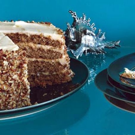 PECAN SPICE CAKE w/CREAM CHEESE