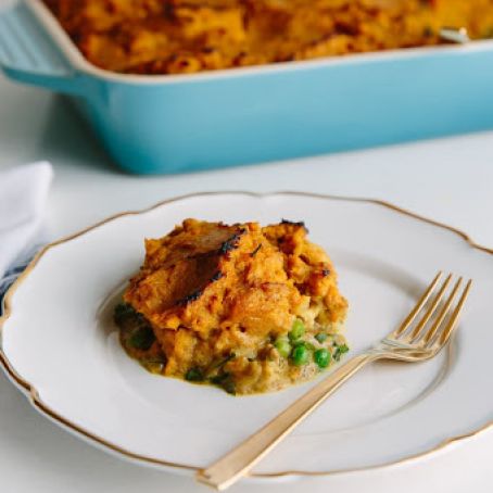 Deep Dish Shepherds Pie with Indian Spices