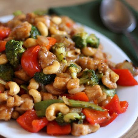 Sriracha Honey Cashew Chicken