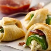 Crescent Jalapeño Poppers