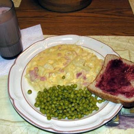 Scalloped Potatoes and Ham/ Vicky