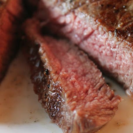 Perfect Grilled Rib-Eye Steak