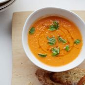 Summery Fresh Tomato Soup