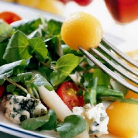 ENSALADA DE BERROS Y PERAS CON QUESO AZUL