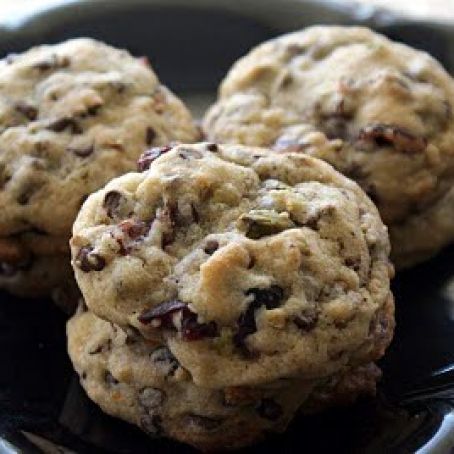 pistachio and cranberry chocolate cookies