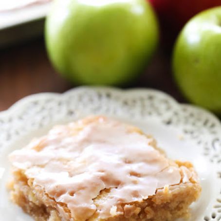 Caramel Apple Sheet Cake