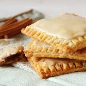 Homemade Brown Sugar-Cinnamon Oatmeal Pop-Tarts