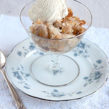 Southern Banana Bread Cobbler