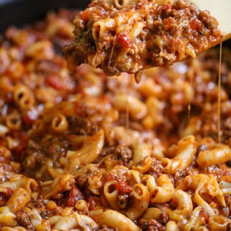 Cheesy Beef Goulash