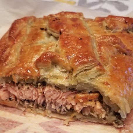 Pesto Salmon in Puff Pastry
