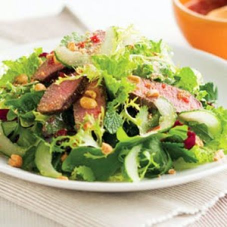 Mixed Winter Salad - Seared Sirloin with Orange Basil Vinaigrette