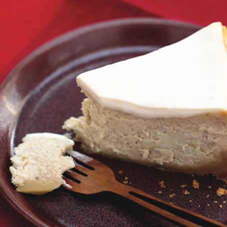 Chai-Spiced Cheesecake with Ginger Crust