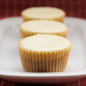 PEANUT BUTTER CHEESE CAKE MINIS