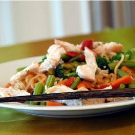 Easy Chicken Lo Mein