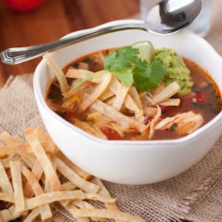 Slow Cooker Chicken Tortilla Soup