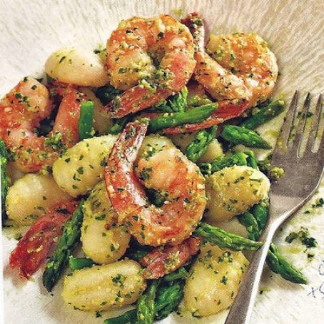 Gnocchi with Shrimp, Asparagus and Pesto