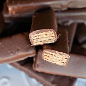 Easy Homemade Kit Kats