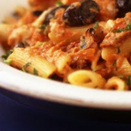 Tuna with Tomato Cream