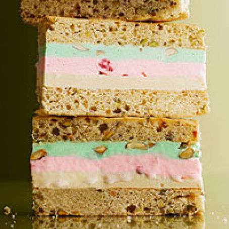 Desserts (Pistachio Neapolitan Cakewiches)