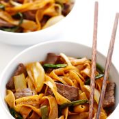 Beef Chow Fun (Beef & Noodle Stir Fry)