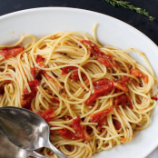 Spaghetti with Quick Roasted Tomato Sauce with Balsamic 